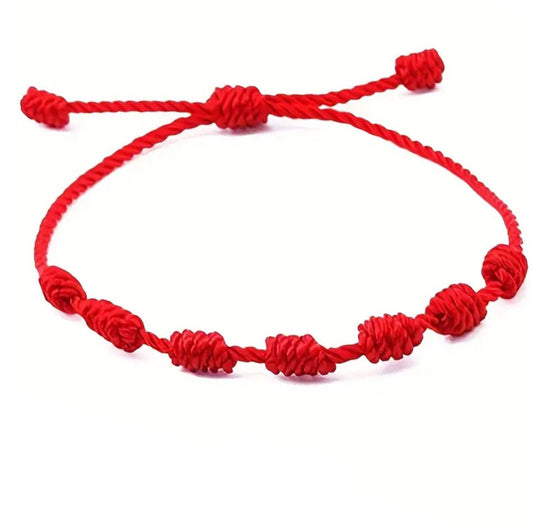 Bracelet fil rouge 7 noeds
